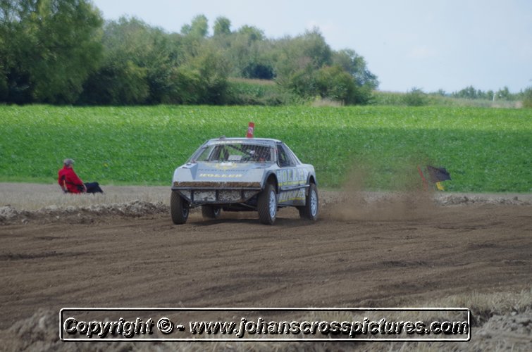 2014OUT-AX-116.JPG