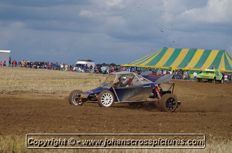 2014OUT-AX-145.JPG
