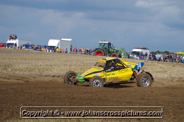 2014OUT-AX-146.JPG