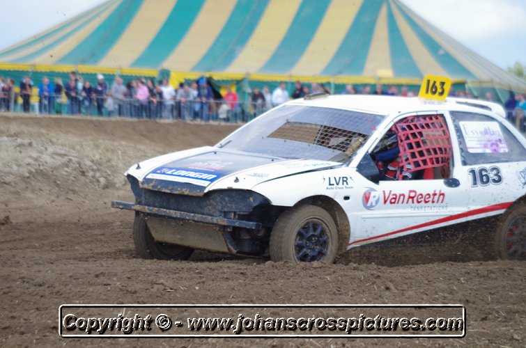 2014OUT-AX-153.JPG