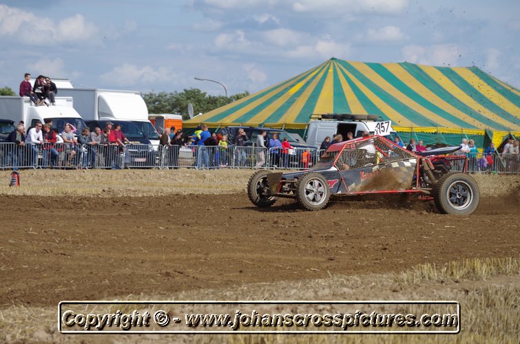 2014OUT-AX-199.JPG
