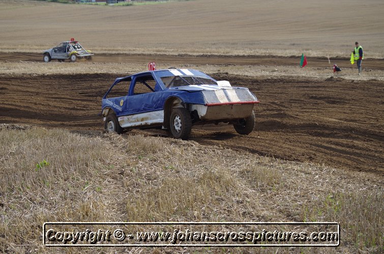 2014OUT-AX-249.JPG