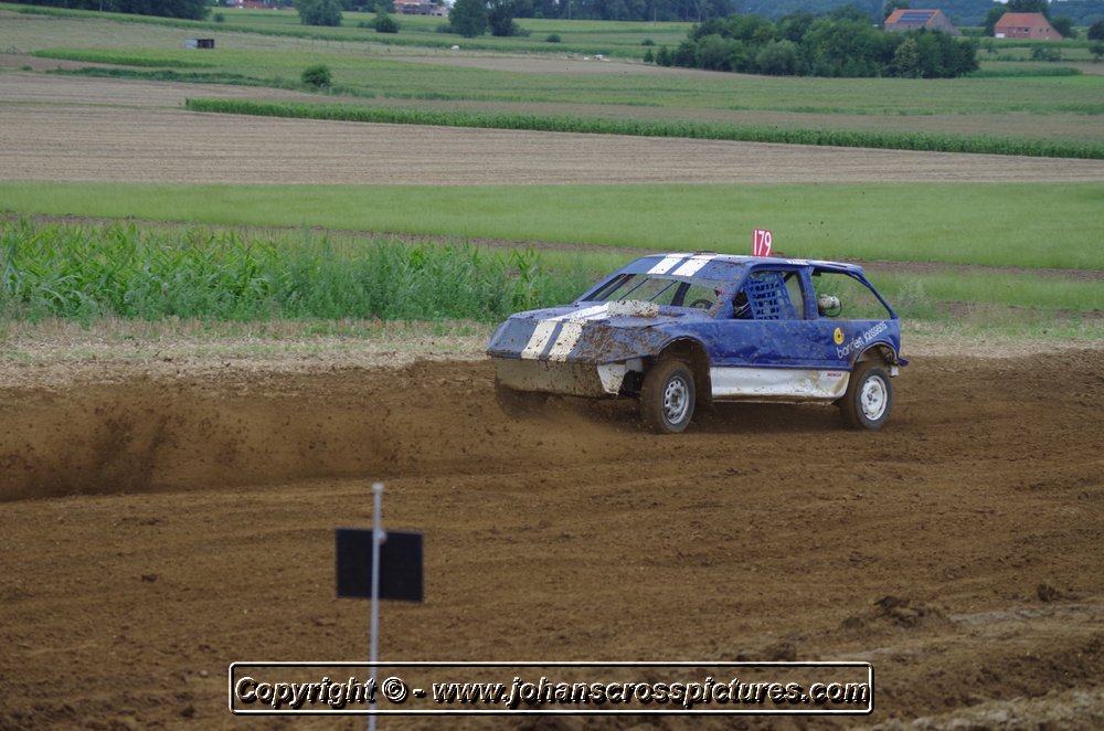 SCH_AX_250.JPG
