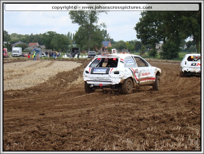 2011HAA-S-129.JPG